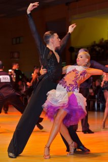 Saxonian Classics: Open Ten Dance © Roland