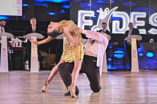 IMAGEN 1 TEN DANCE FINAL - ALBERETTI.jpg