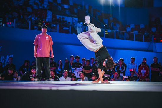 Meet the Dakar 2026 Youth Olympic Athletes: B-Boy Saturn on Musical Instinct and Old-School Energy